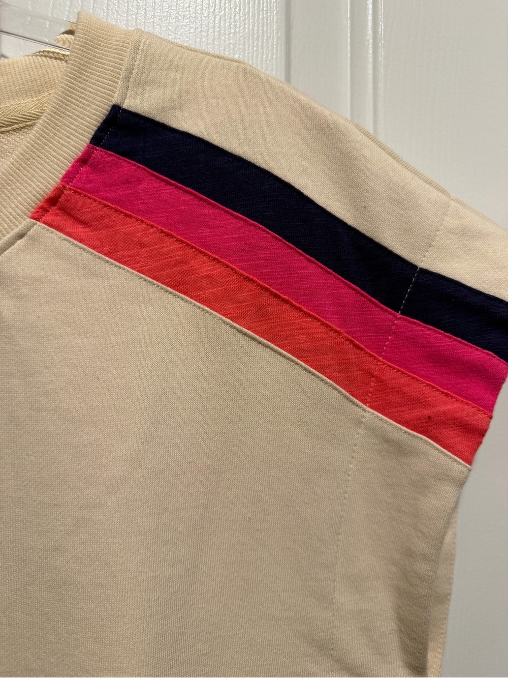 Evereve Tee with Striped Accents size L - Picture 2 of 4